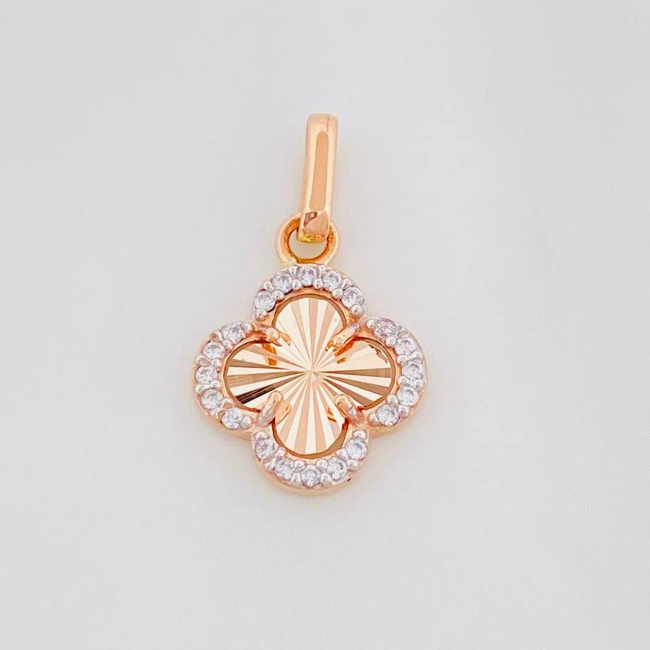 Dije Trebol 1g / 3/4 in Dos Oros Blanco Rosa 18K