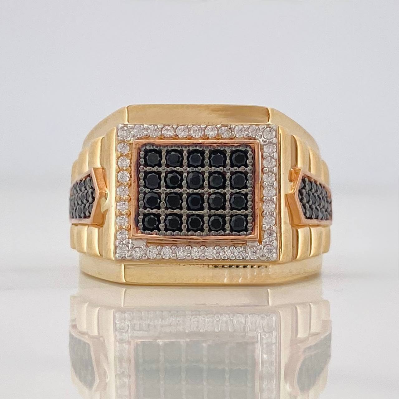 Square Signet Ring 9.15g / T10 Three Golds 18K