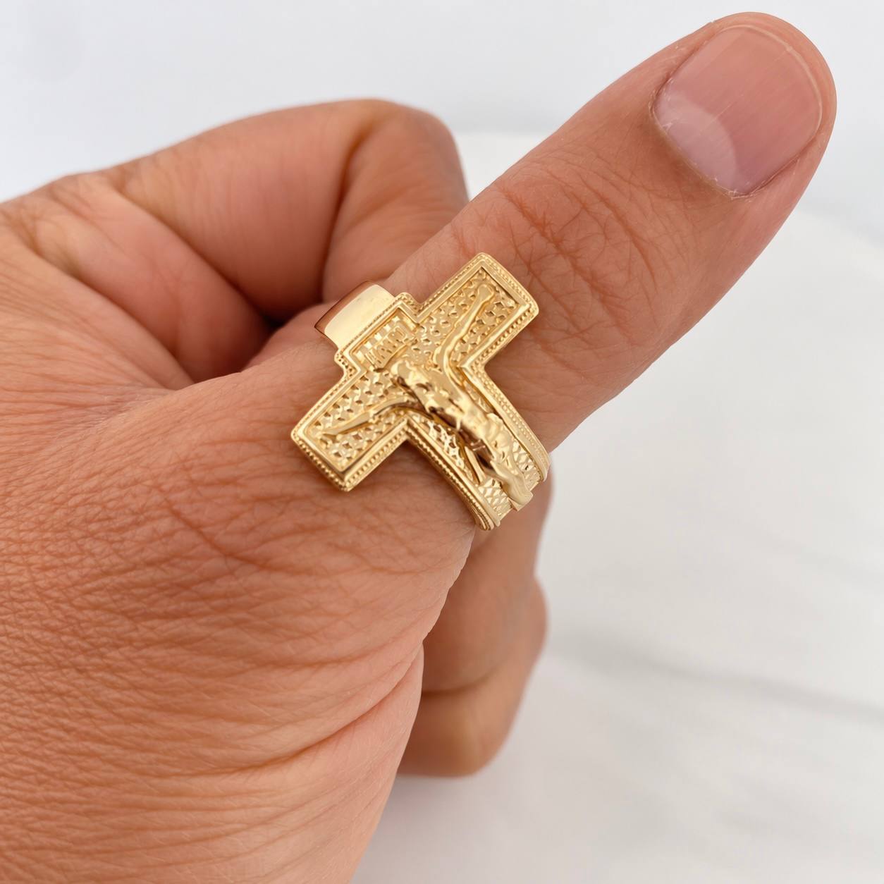 Christ Cross Ring 6.55g / T8 3/4 Yellow Gold 18K