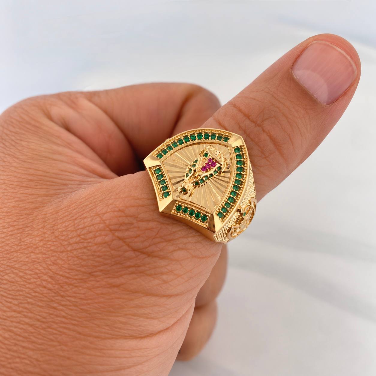 Anillo Virgen de Guadalupe 9.95g / T9 1/2 Oro Amarillo 18K