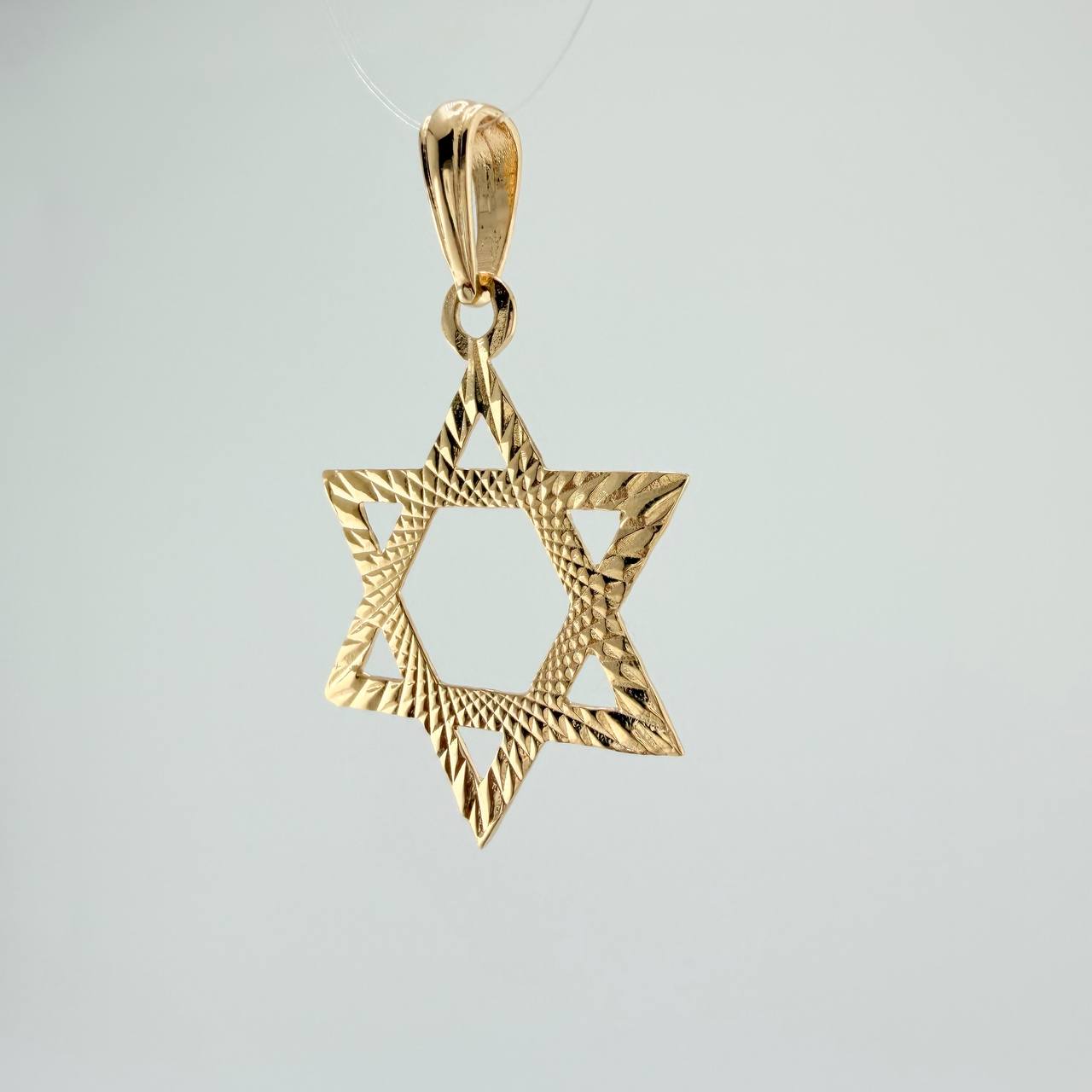 Dije Estrella De David 2.35gr / 1 1/2 in / Oro Amarillo 18K &
