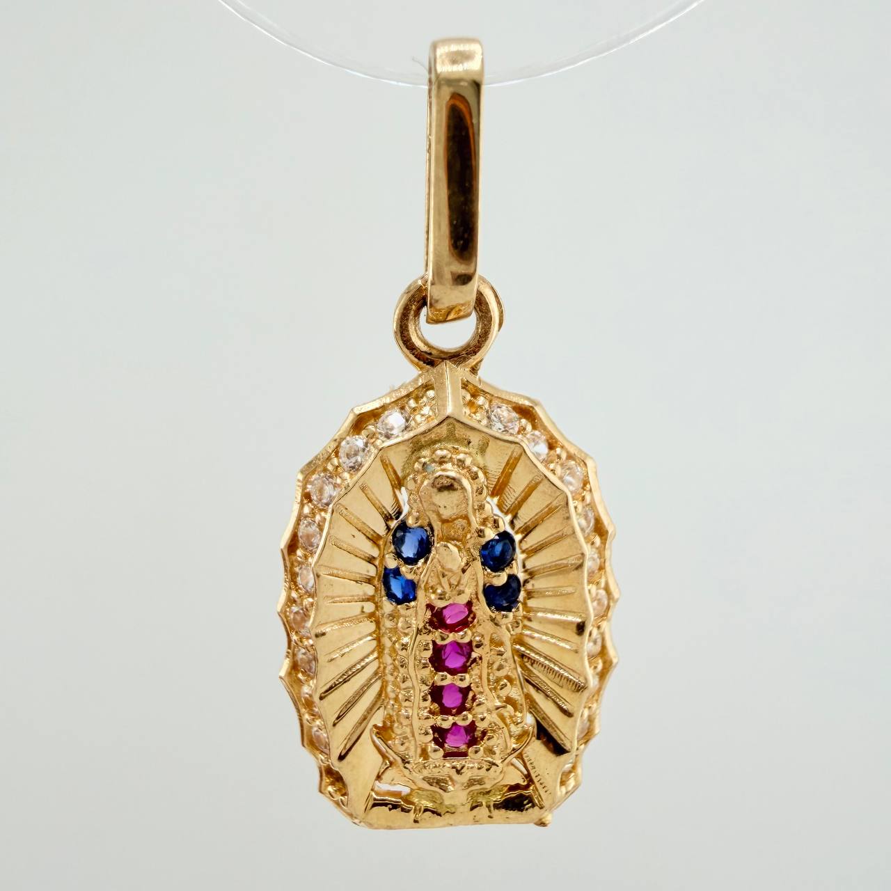 Our Lady of Guadalupe Pendant 1.25gr / 3/4 in / Yellow Gold 18K &