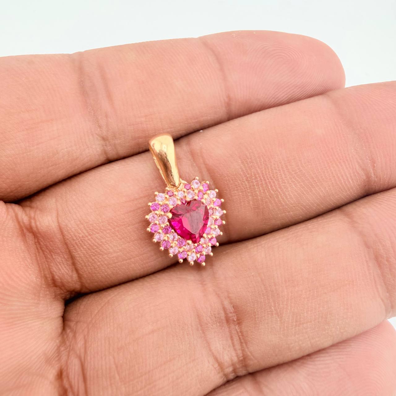 Dije Halo Corazon Tupido 2.35gr / 3/4 in / Oro Amarillo 18K &