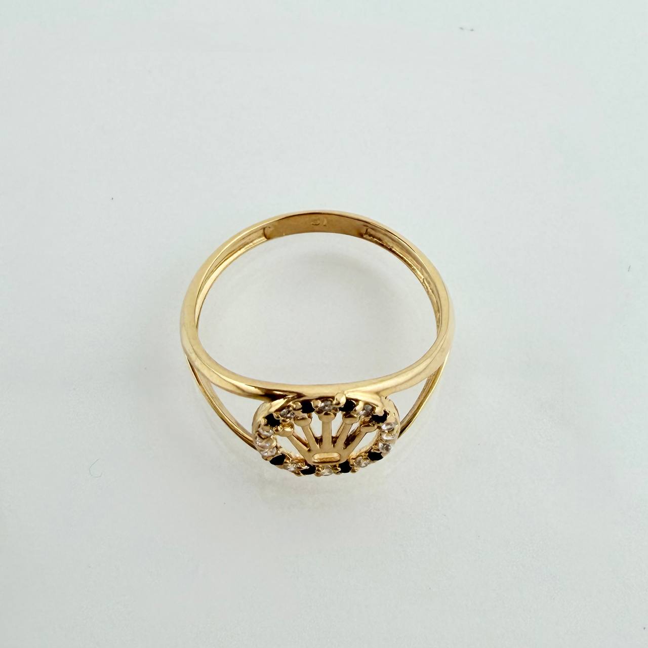 Crown Ring 1.7gr / T6 1/4 / Yellow Gold 18K &