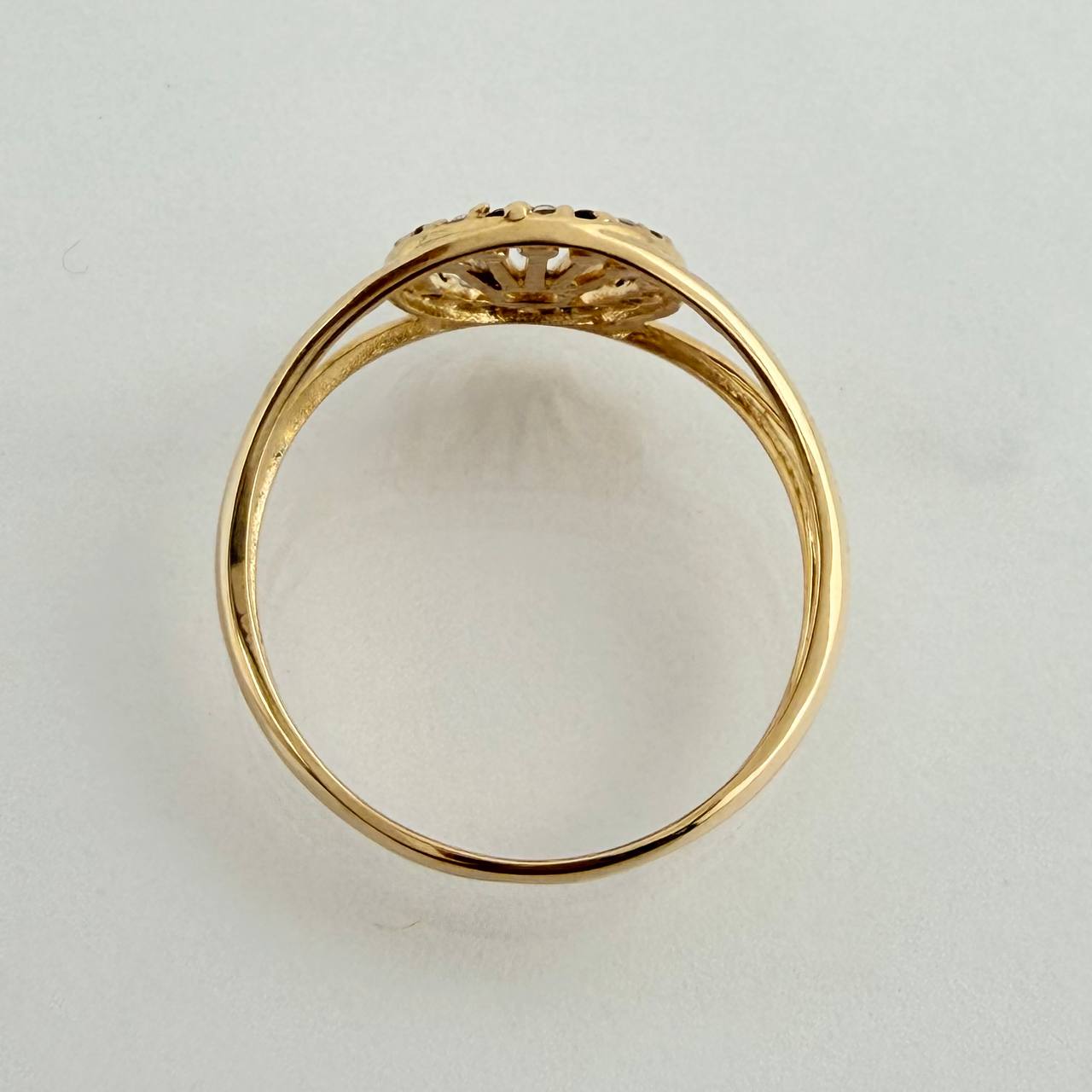 Crown Ring 1.7gr / T6 1/4 / Yellow Gold 18K &