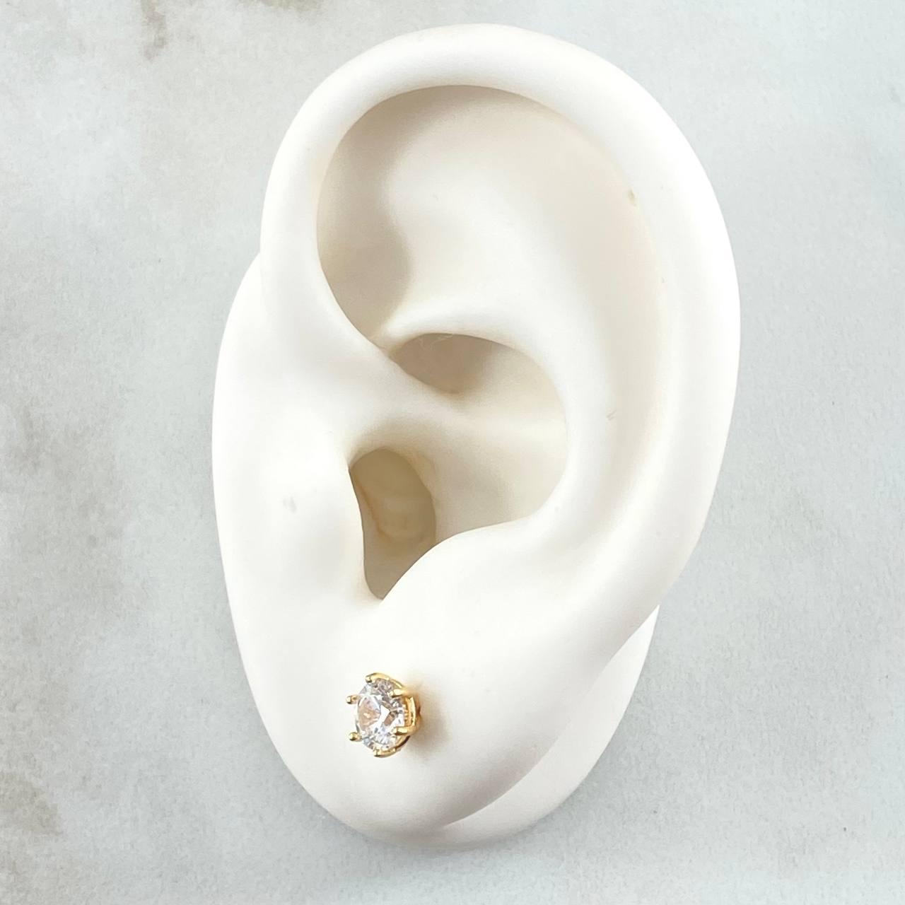 Topos Piedra Seis Garras 1.1gr / 5.4mm Circon Blanco Oro Amarillo 18K (Joya)