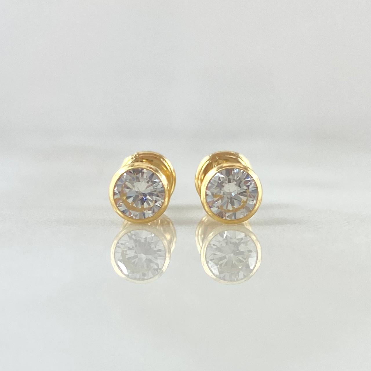 Stud Earrings Bezel 0.85gr / 5.2mm White Zircon 18K Yellow Gold (Jewel) ©