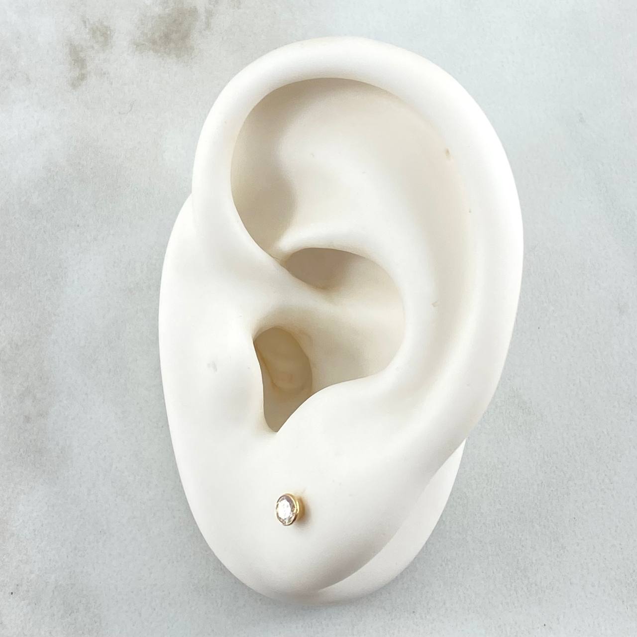 Stud Earrings Bezel 0.45gr / 3.2mm White Zircon 18K Yellow Gold (Jewel)