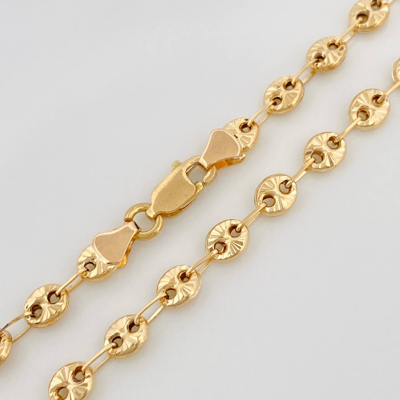 Cadena Gc 10.25gr / 24 1/4 in / 4.31mm Oro Amarillo 18K &