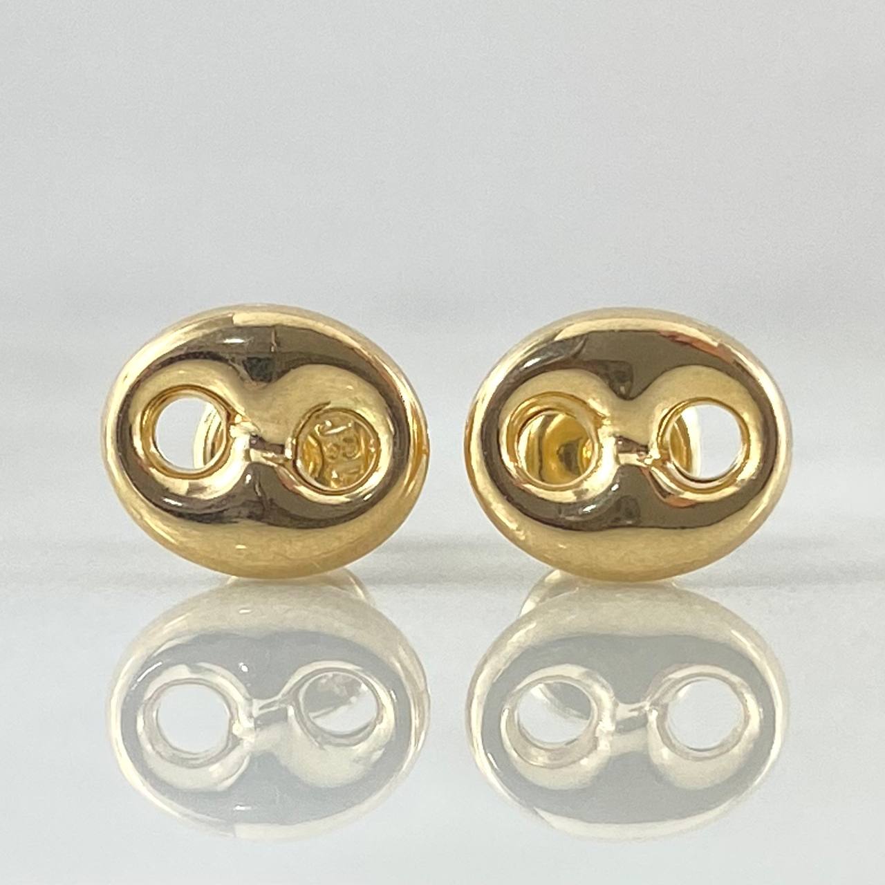 Stud Earrings GC 0.85gr / 18K Gold *
