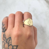 Miraculous Virgin Ring 2gr / Size 8 3/4 / 18K Gold *