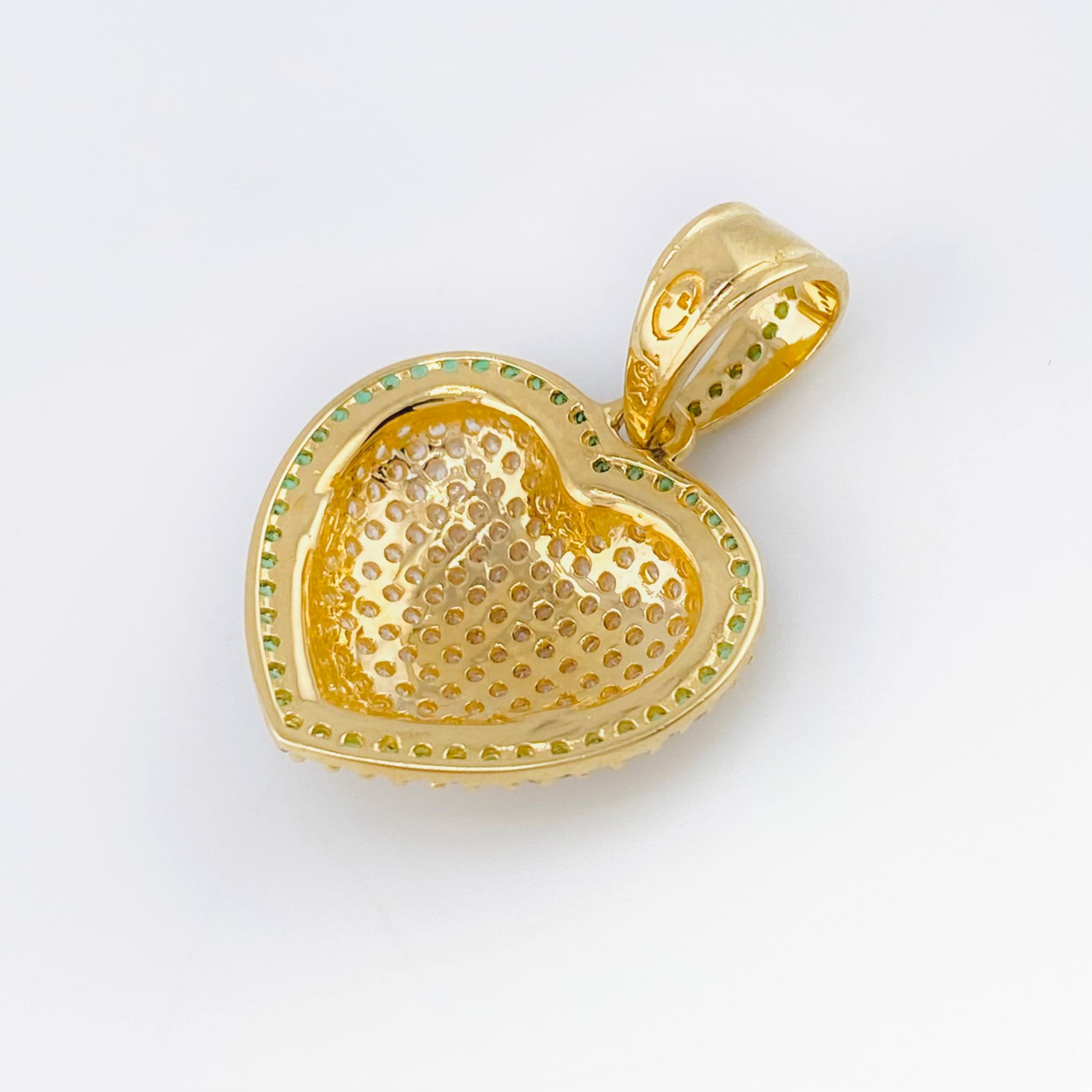Dije Corazon Tupido 3.9gr / 1 in / Oro Amarillo 18K