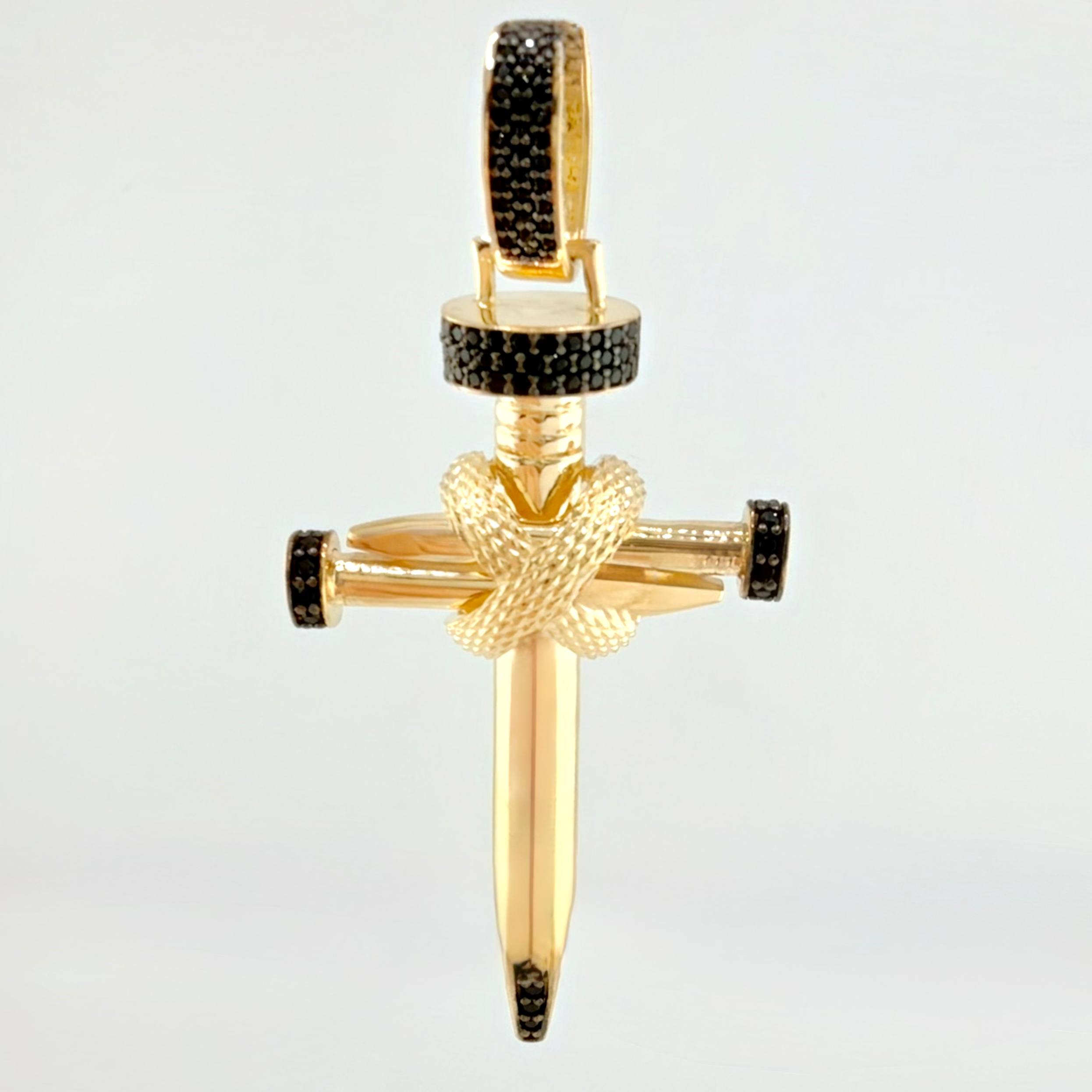 Dije Cruz Clavo 16.3gr / 3 in / Oro Amarillo 18K