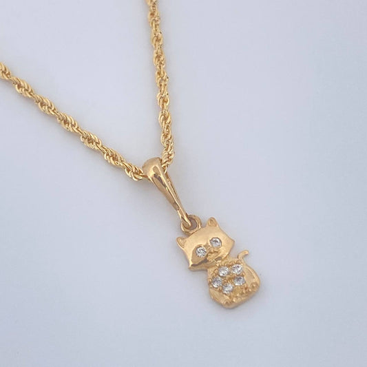 Set Cadena y Dije Lazo + Gato 1.35gr / 17 3/4 in / Oro Amarillo 18K &