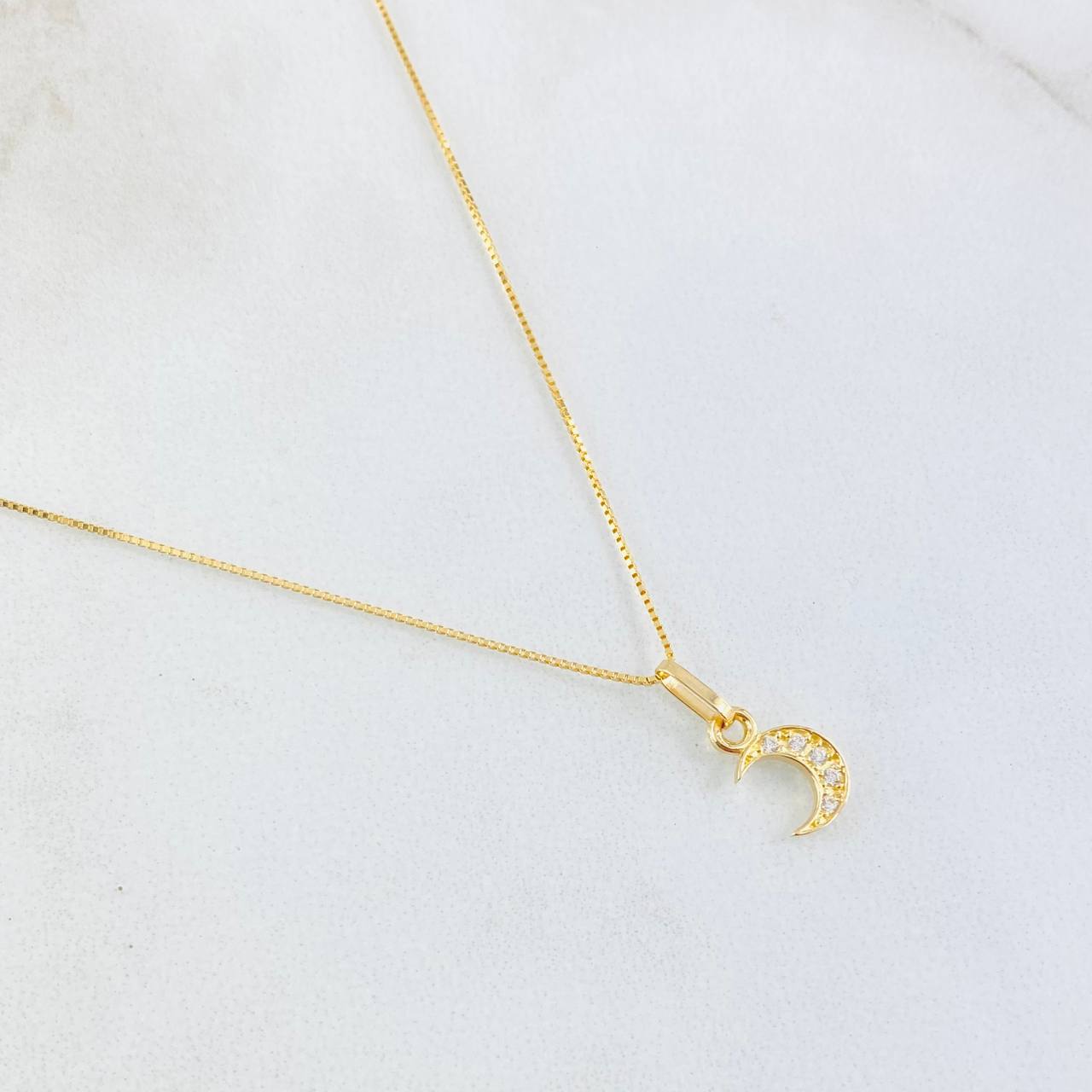 Set Cadena y Dije Veneciana + Luna 1.35gr / 17 3/4 in / Oro Amarillo 18K *