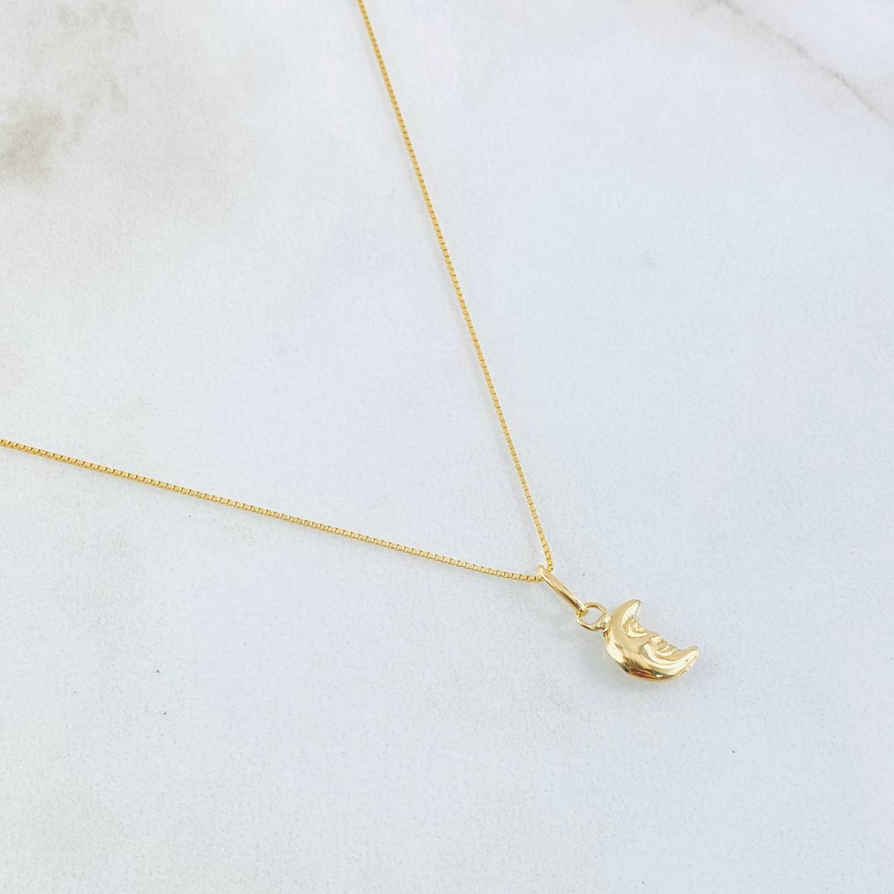 Set Cadena y Dije Veneciana + Luna 1.25gr / 17 3/4 in / Oro Amarillo 18K