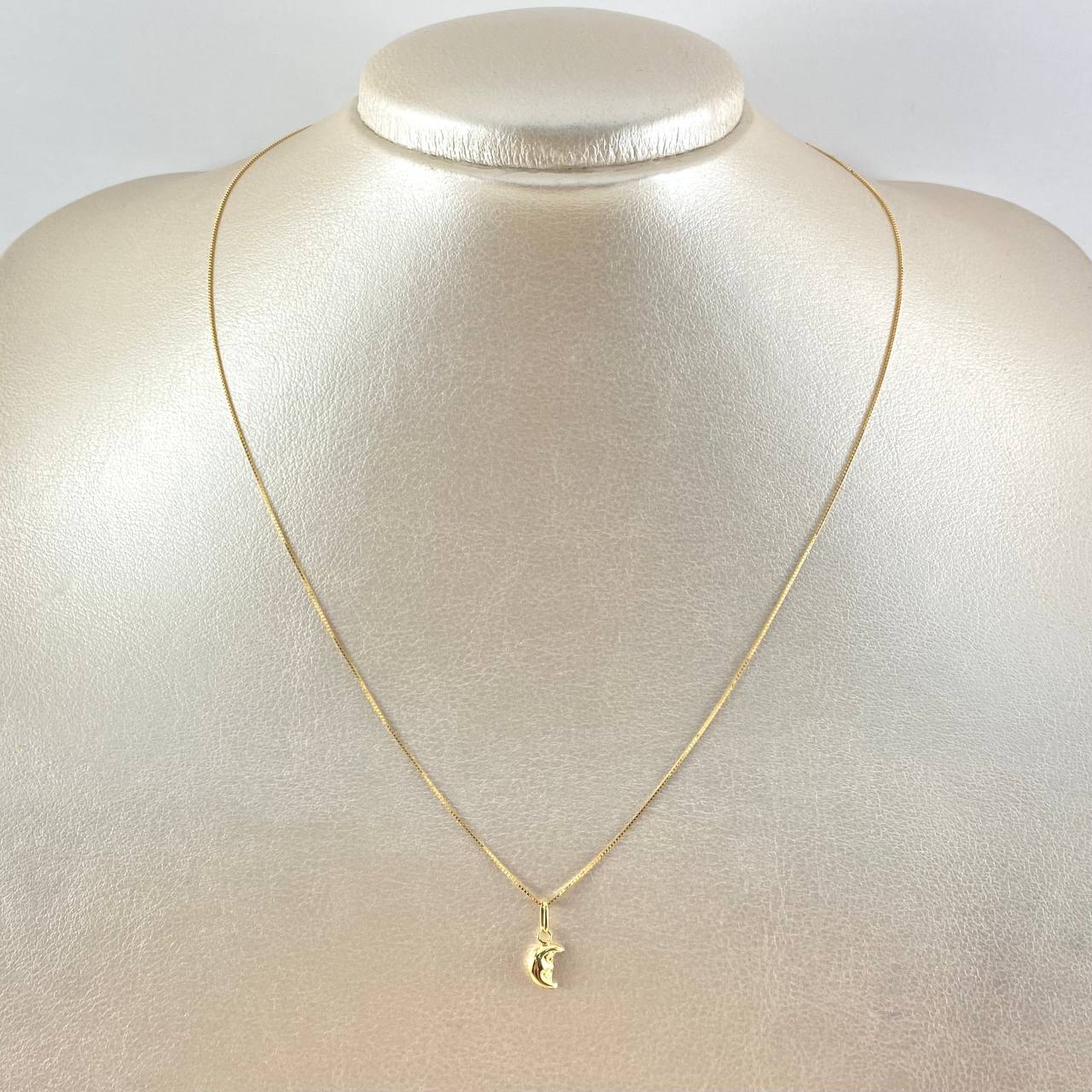 Venetian Chain and Pendant Set + Moon 1.7gr / 17 3/4 in / 18K Yellow Gold *