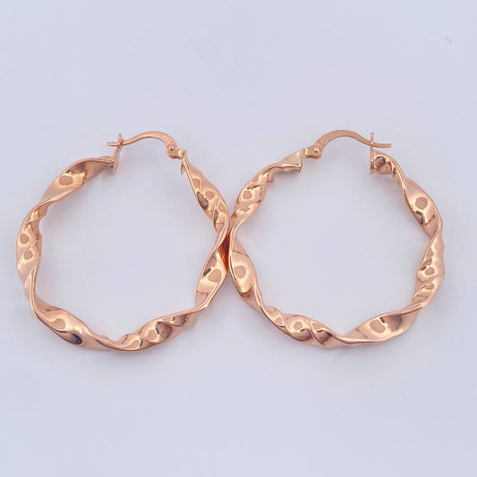 Candongas Tata 2.95gr / 1 1/2 in / Oro Rosa 18K $