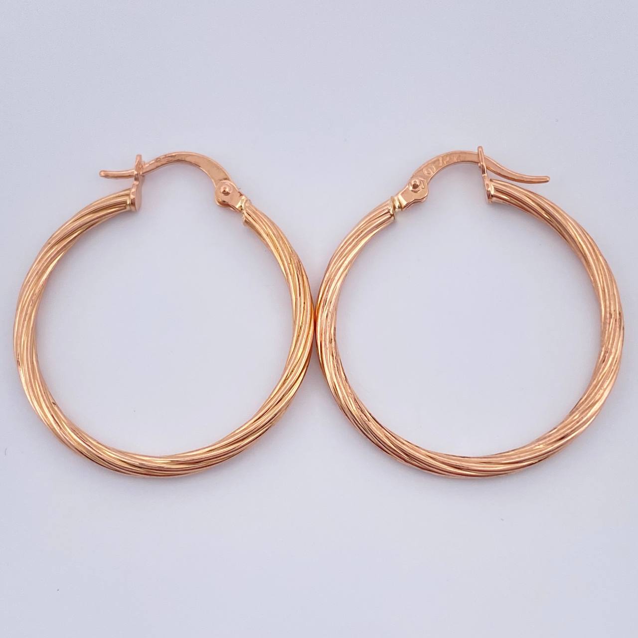 Candongas Lore 1.65gr / 1 1/4 in / Oro Rosa 18K $