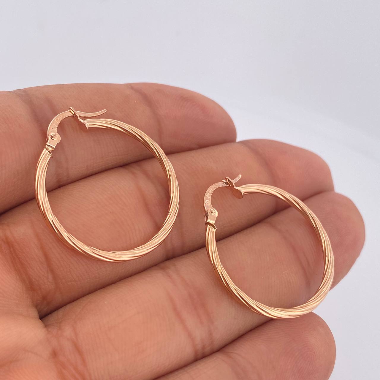 Candongas Lore 1.65gr / 1 1/4 in / Oro Rosa 18K $