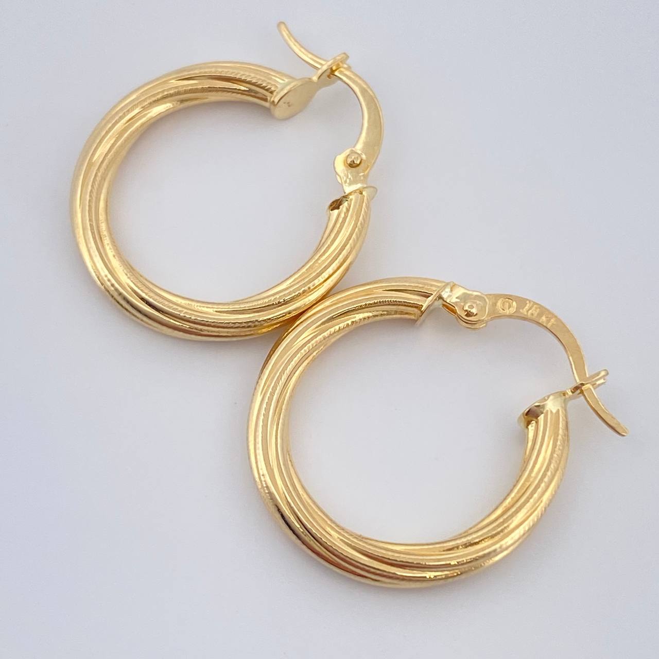 Candongas Lola 1.8gr / 3/4 in / Oro Amarillo 18K $
