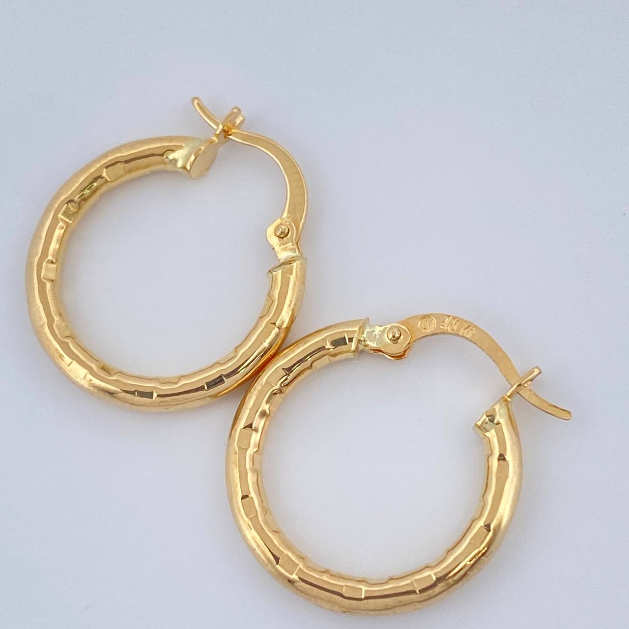 Candongas Lucero 1.65gr / 3/4 in / Oro Amarillo 18K $