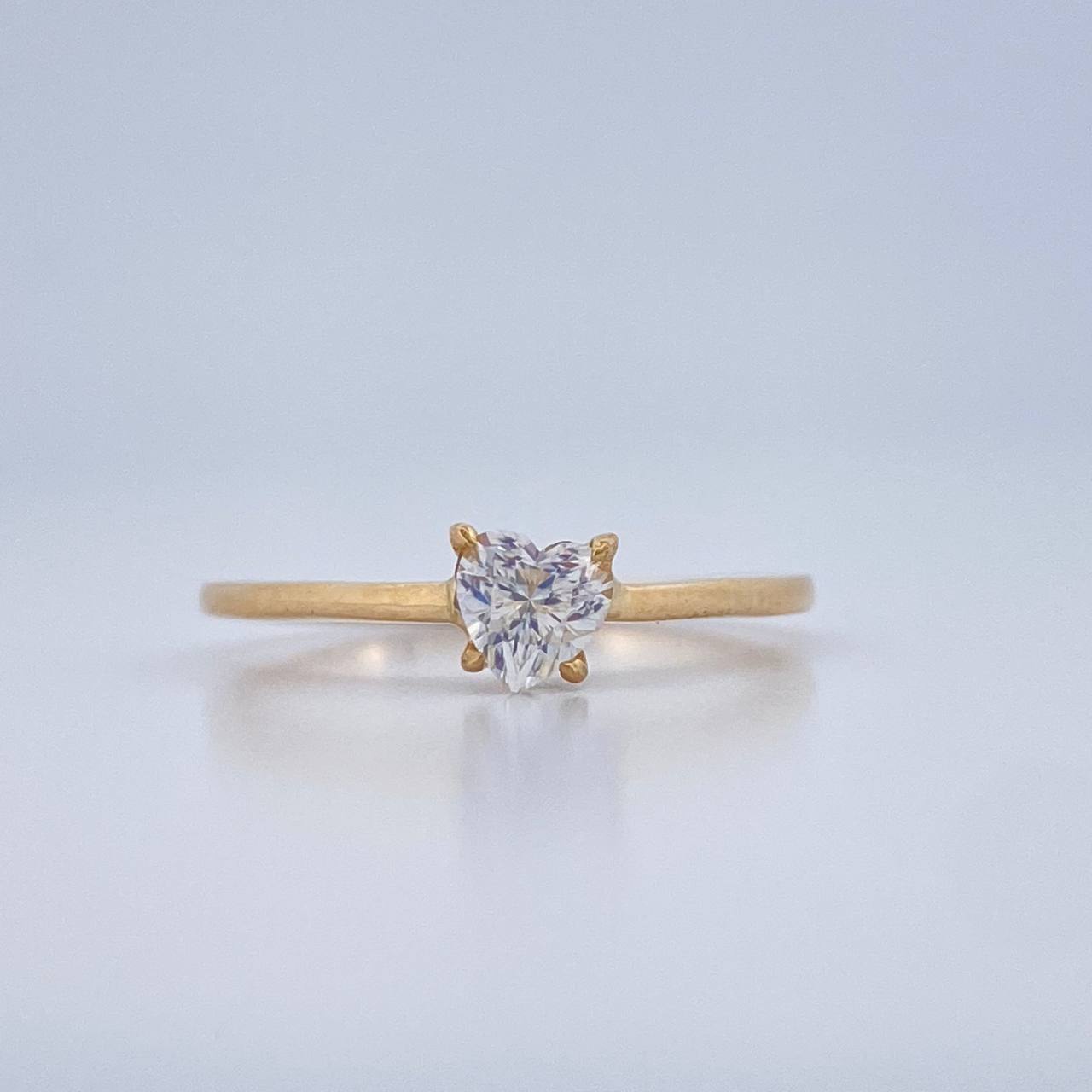 Anillo Solitario Corazon 1.3gr / T6 1/2 / Oro Amarillo 18K $