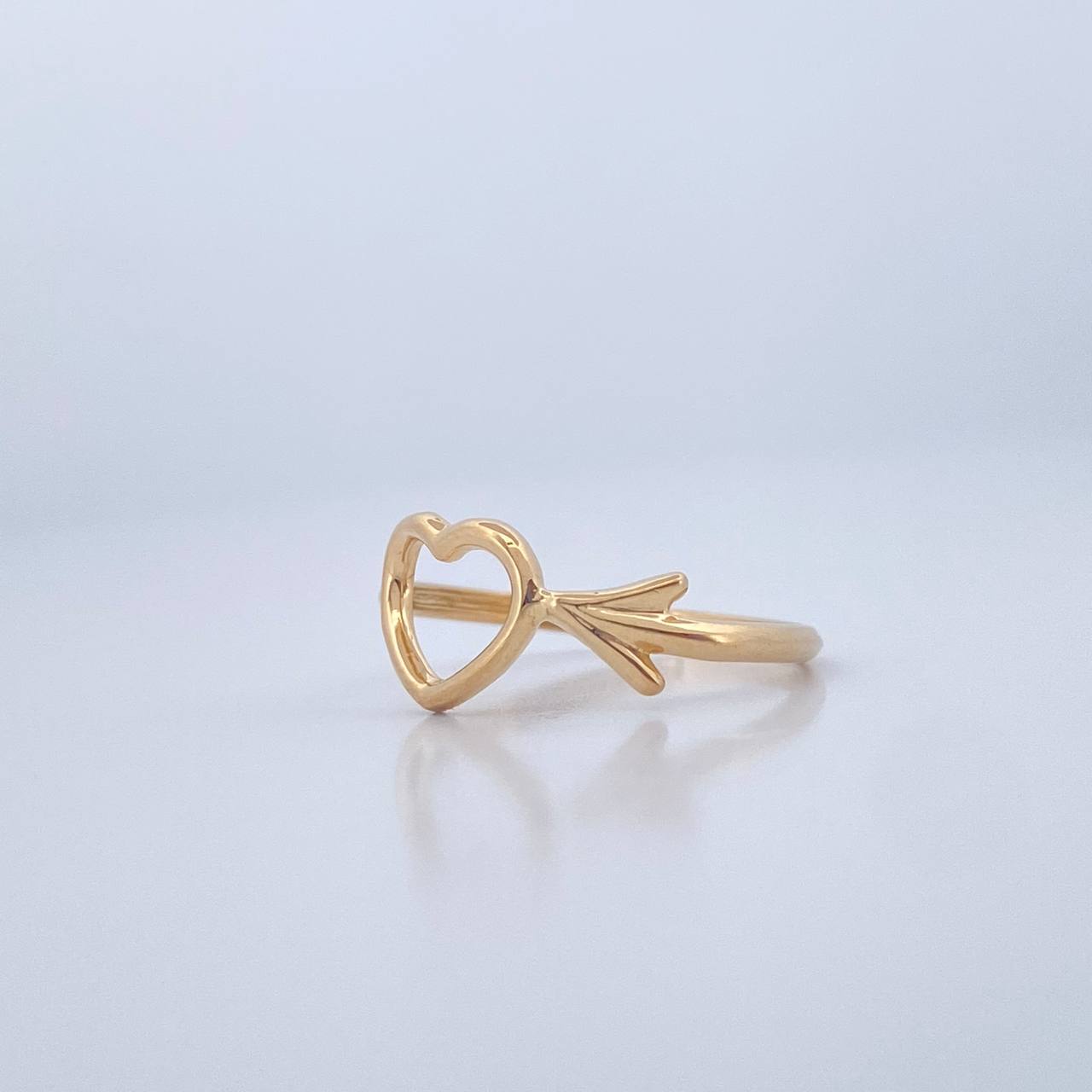 Heart Arrow Ring 1.35gr / Size 5 1/2 / 18K Gold $