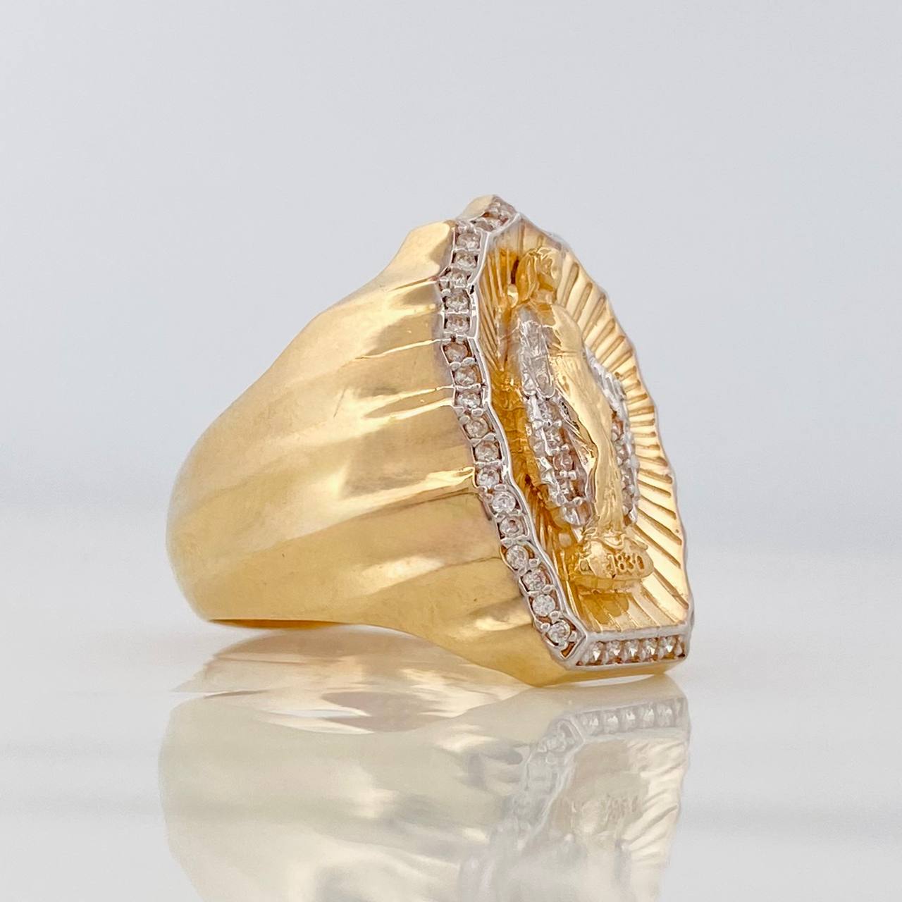 Miraculous Virgin Ring 9.35g / T9 Two Golds Yellow White 18K