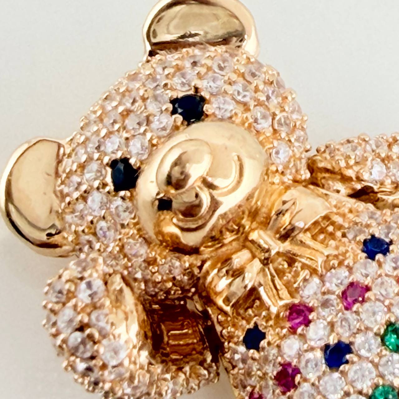 Dije Oso Articulado 9.5gr / 1 1/4 in / Oro Amarillo 18K $