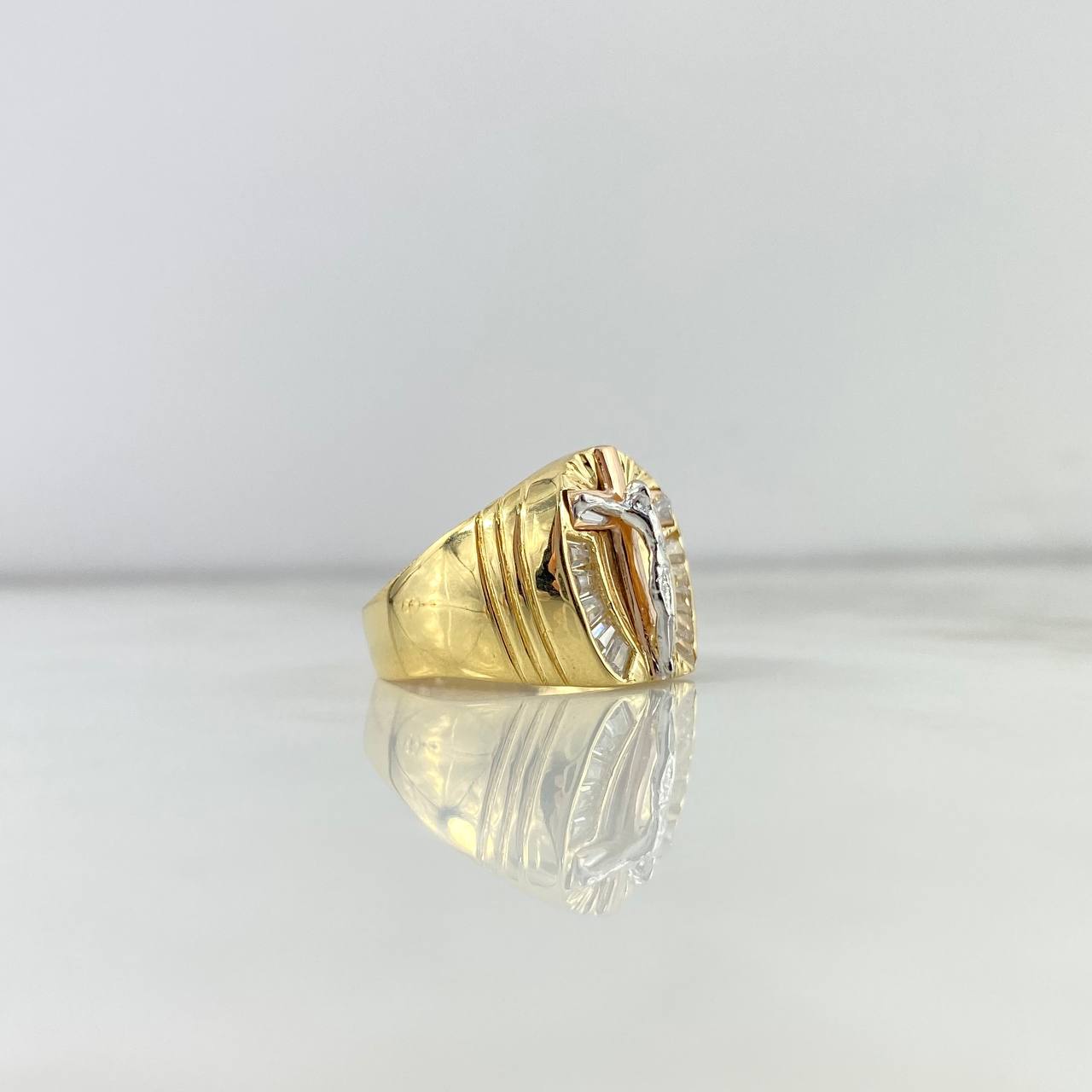 Cross Christ Ring 6.75gr / Size 9 3/4 / White Zircons Three Golds