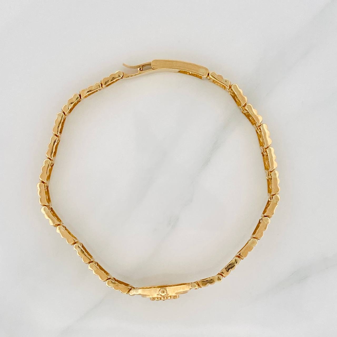 Reticulated Crown Belt Bracelet 21.85gr / 7 3/4 in / 18K Yellow Gold $