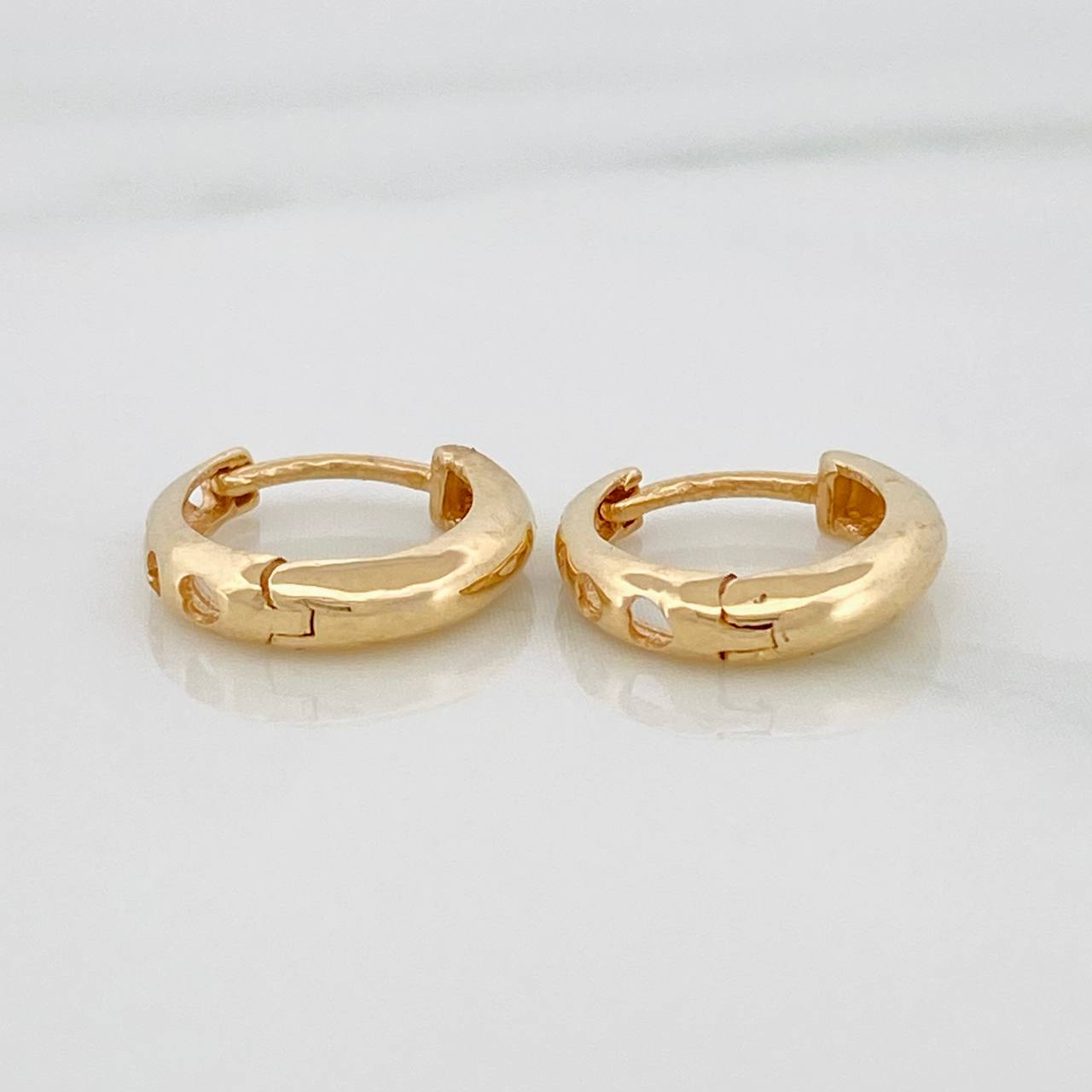 Tubular Hoop Earrings 1.65gr / 1/2 in / Yellow Gold 18K %