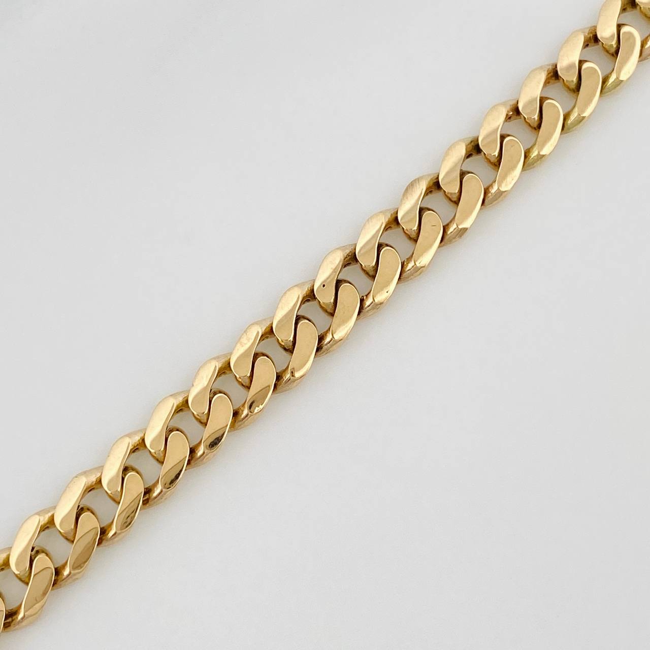 Pulso Cubano 7.1gr / 8 in / 5.14mm Oro Amarillo 18K %