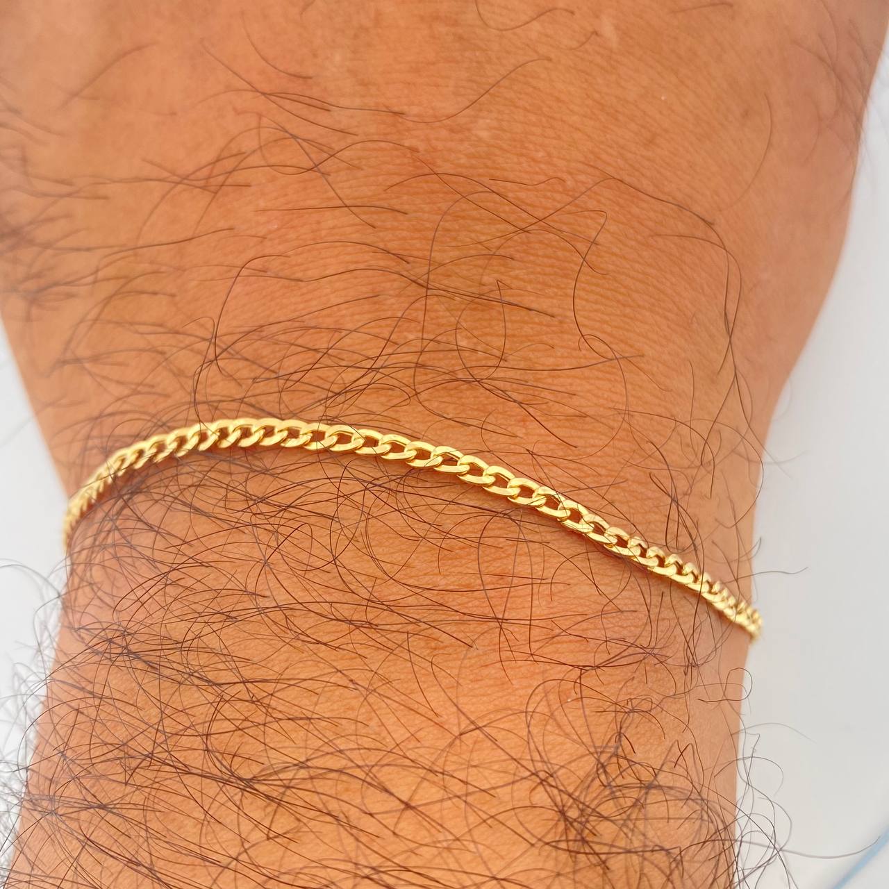 Pulso Cubano 1gr / 7 1/2 in / Oro Amarillo +1 18K &