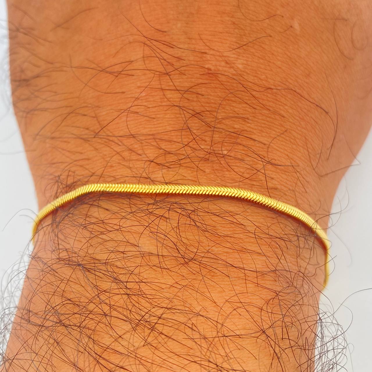 Pulso Serpiente 2.4gr / 7 3/4 in / Oro Amarillo +3 18K &