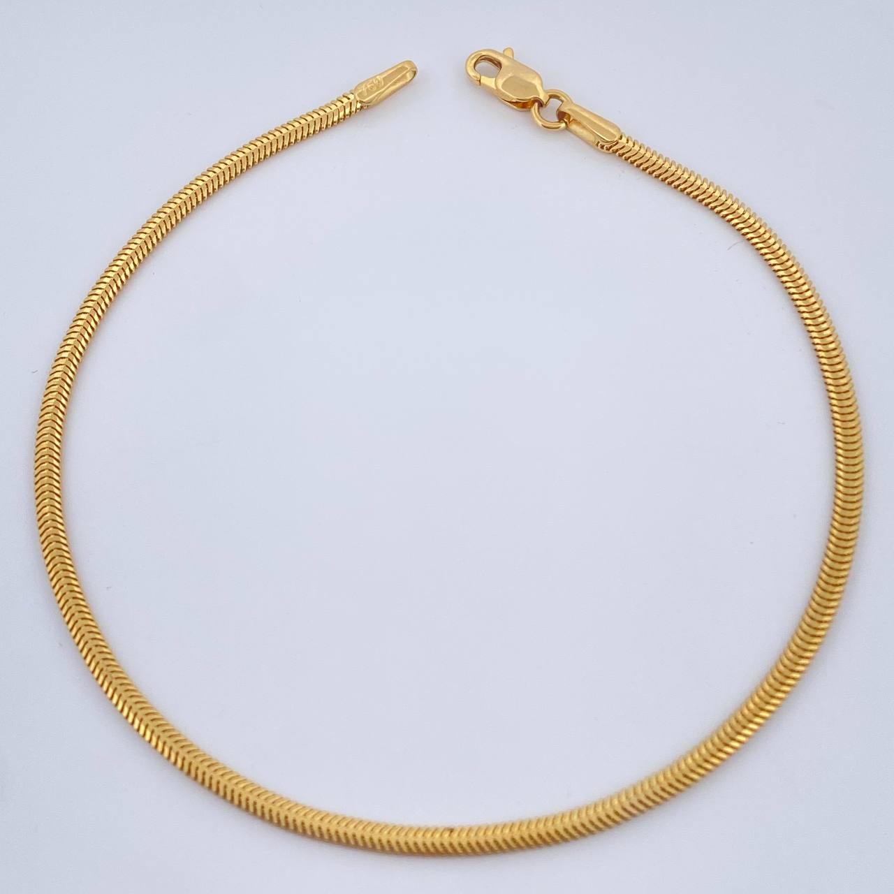 Pulso Serpiente 2.4gr / 7 3/4 in / Oro Amarillo +3 18K &