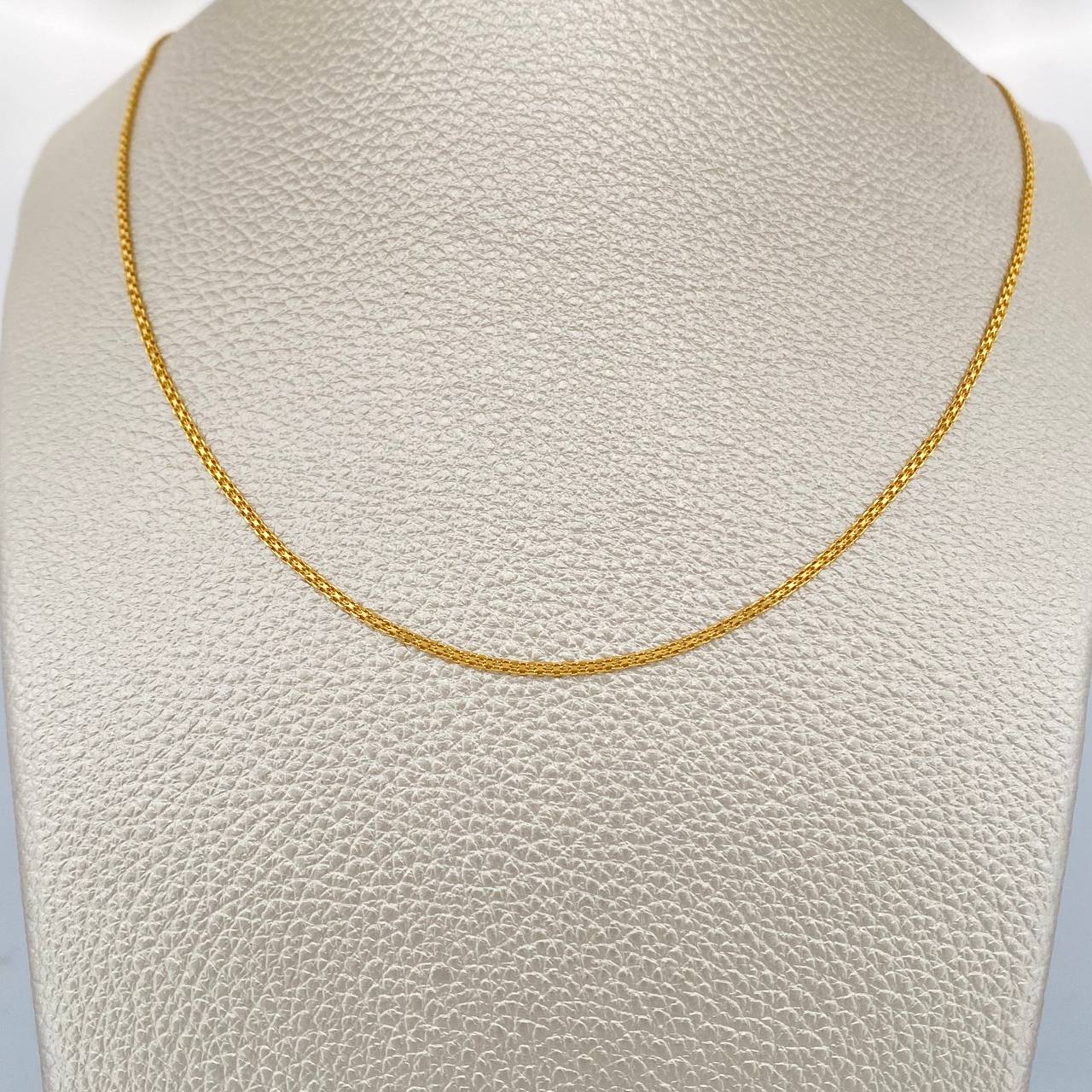 Cadena China 3.3gr / 23 1/2 in / Oro Amarillo +3 18K &