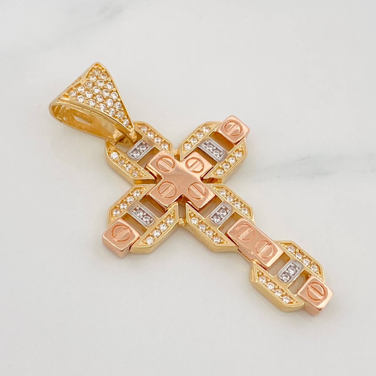 Pendant Cross 6.5g / 1 1/2 in Three Golds 18K
