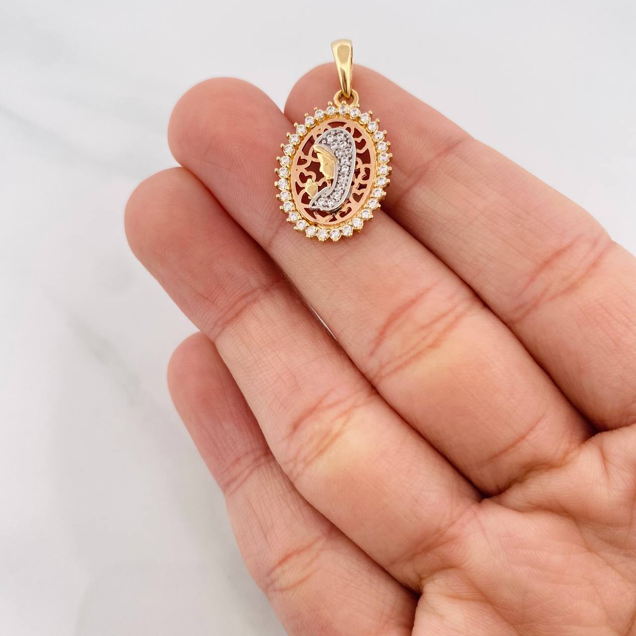 Dije Virgen Maria 2.4g / 1 in Tres Oros 18K