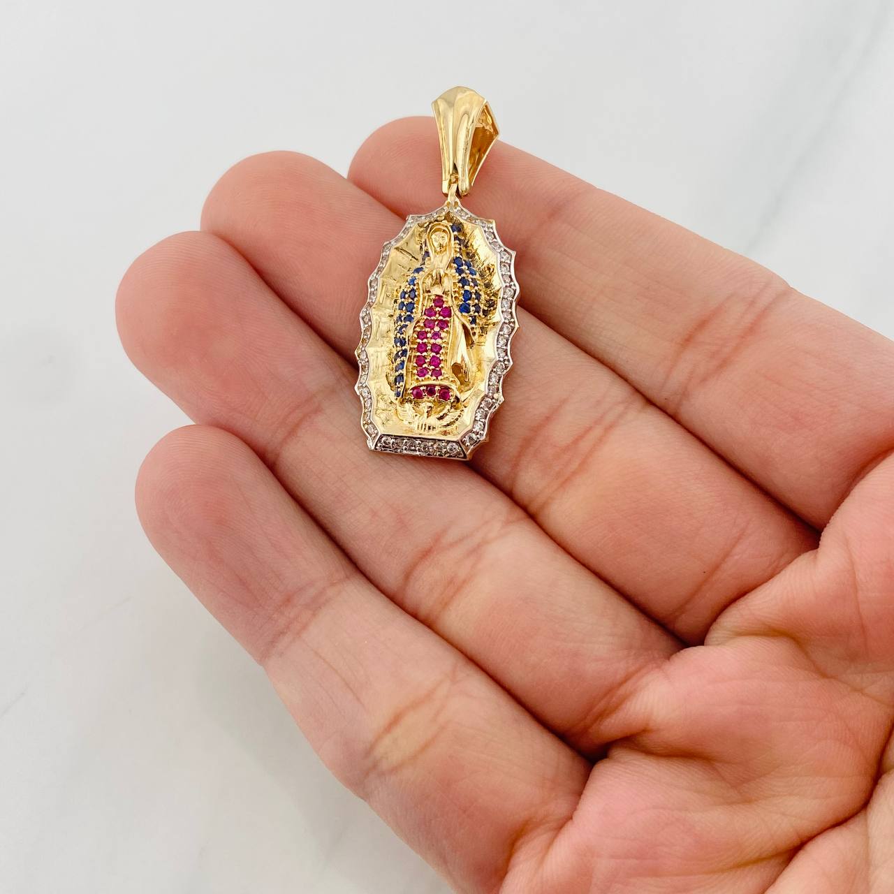 Pendant Virgin of Guadalupe 5.65g / 1 1/2 in Two-Tone Yellow White Gold 18K