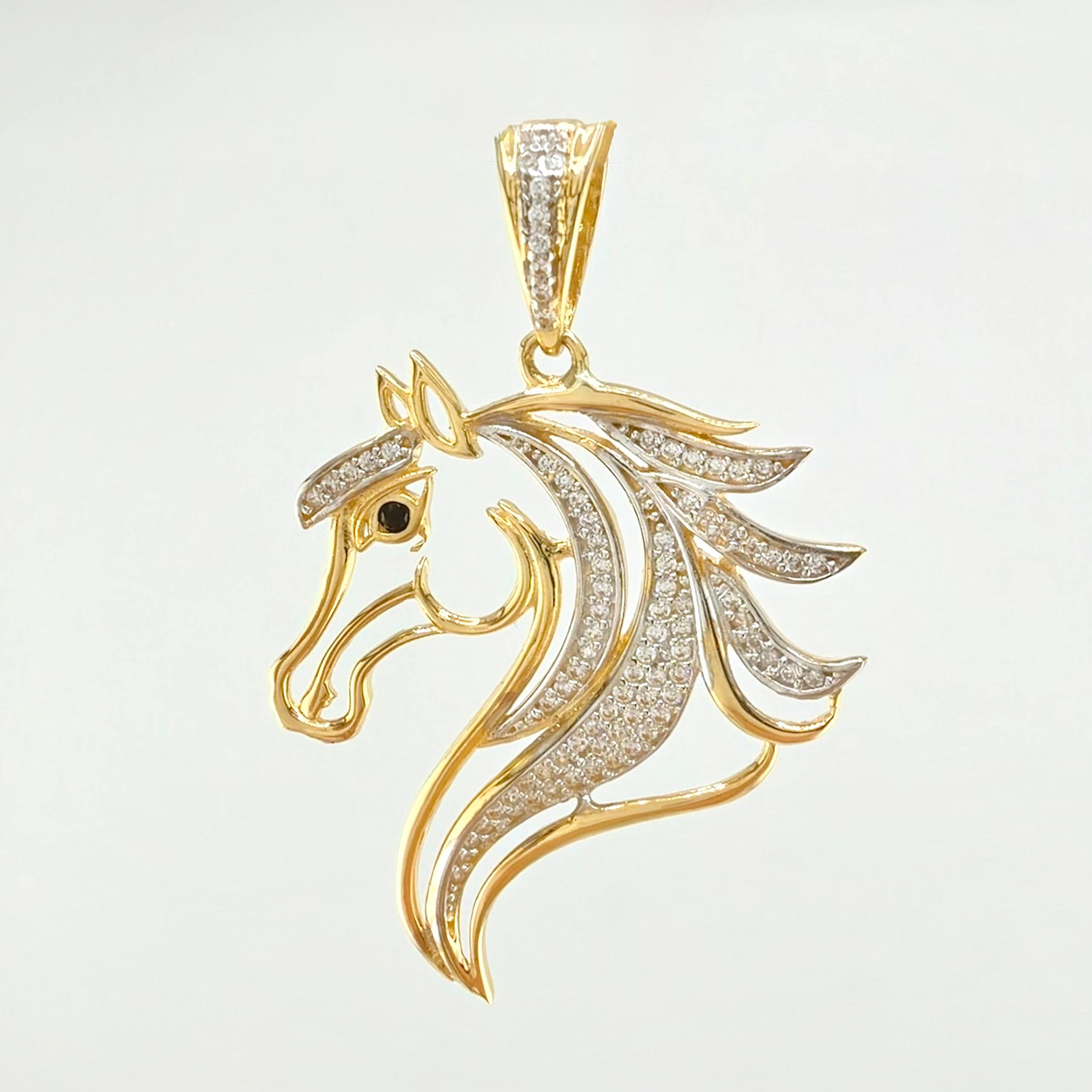 Dije Caballo Relieve Silueta 6.6gr / 1 3/4 in / Dos Oros Amarillo Blanco 18K *