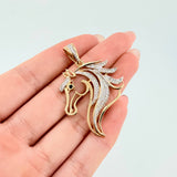 Dije Caballo Relieve Silueta 6.6gr / 1 3/4 in / Dos Oros Amarillo Blanco 18K *