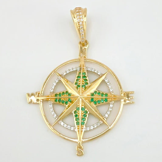 Dije Brujula Estrella Cardinal 5.9gr / 2 in / Oro Amarillo 18K *