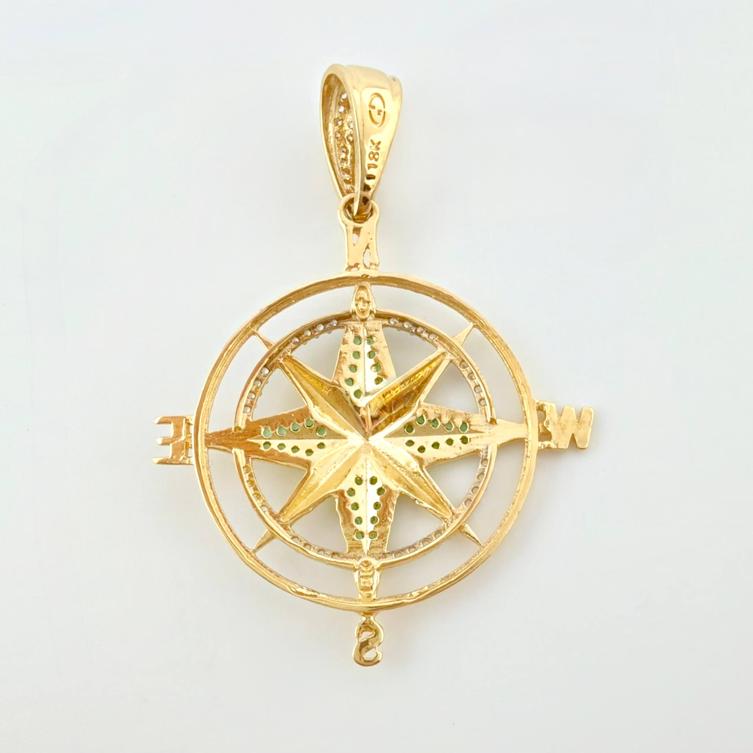 Compass Cardinal Star Pendant 5.9gr / 2 in / 18K Yellow Gold *