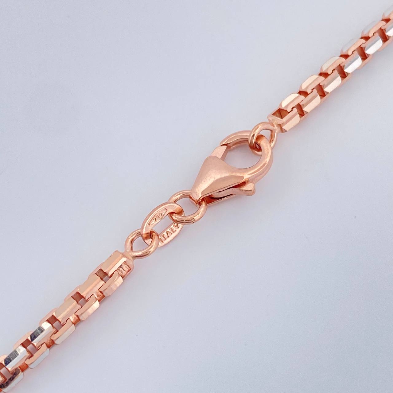 Cadena Veneciana 31.95gr / 27 1/2 in / Dos Oros Blanco Rosa +3 18K &