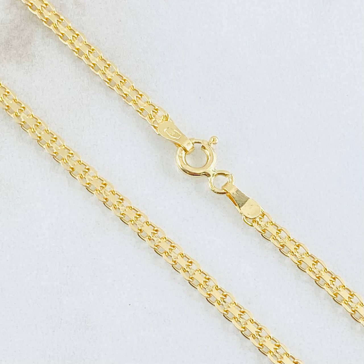 Cadena China 7.4gr / 23 1/2 in / Oro Amarillo +1 18K