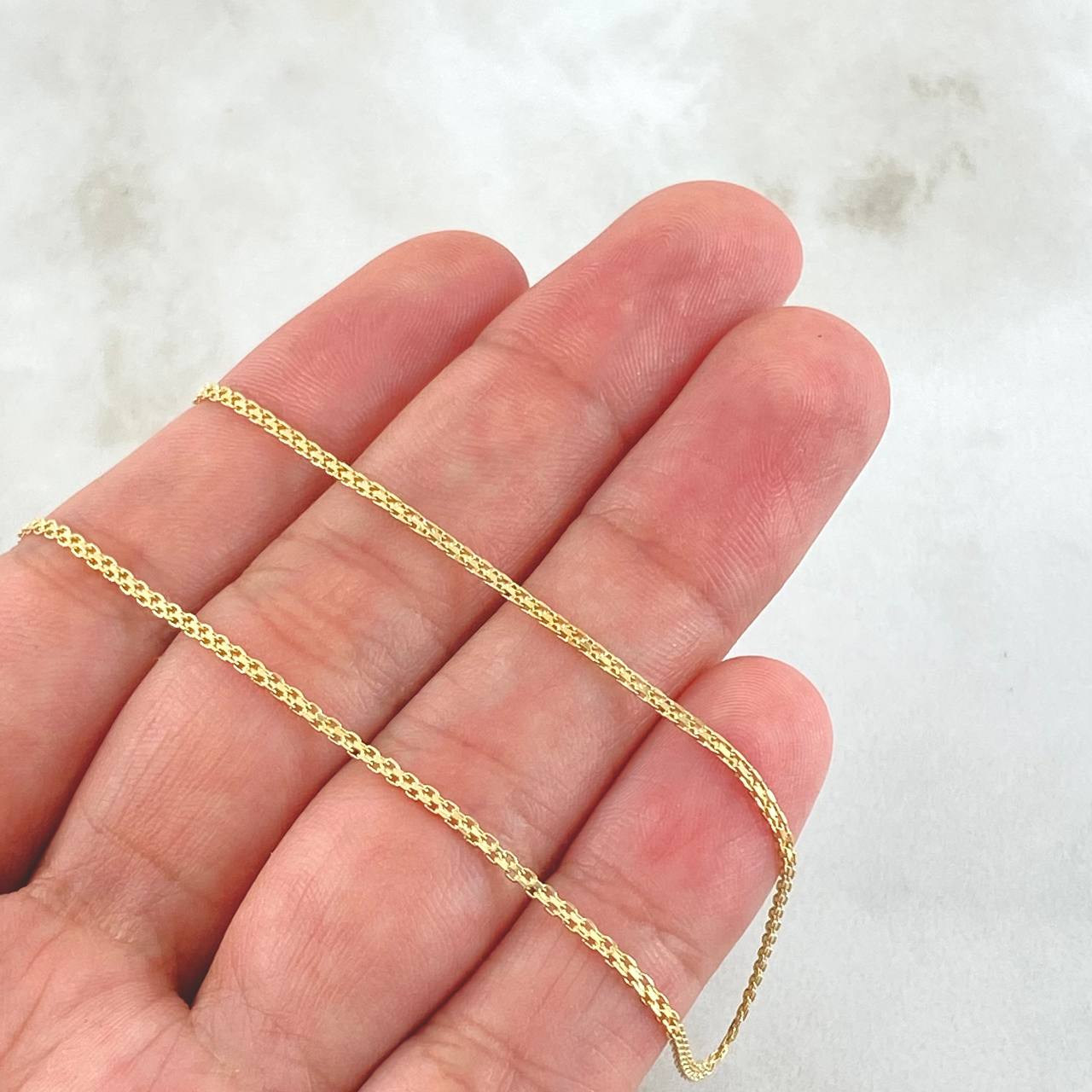 Cadena China 3.1gr / 23 1/2 in / Oro Amarillo +1 18K *