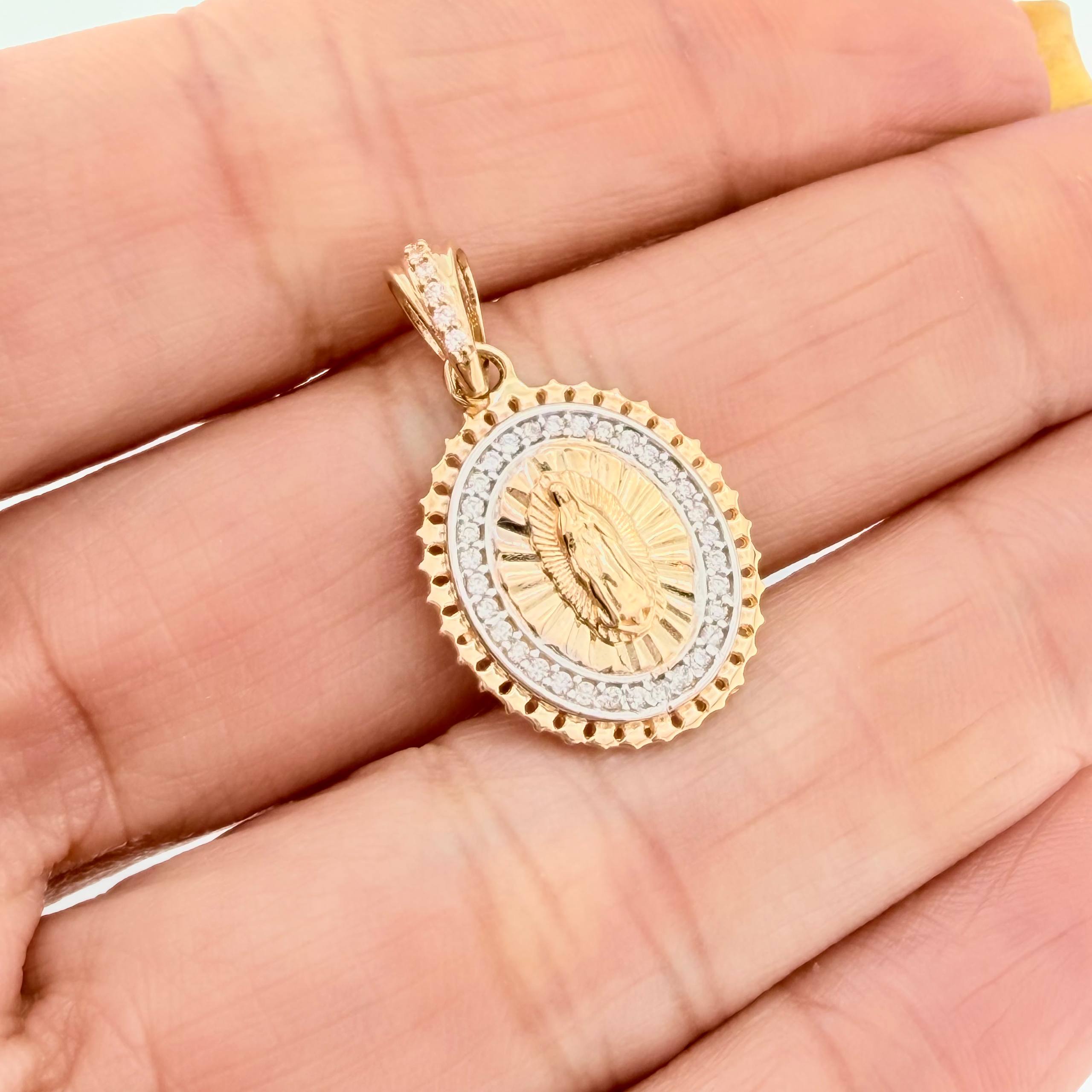 Pendant Virgin of Guadalupe 2.9 g / 1 in Two-Tone Yellow White Gold 18K