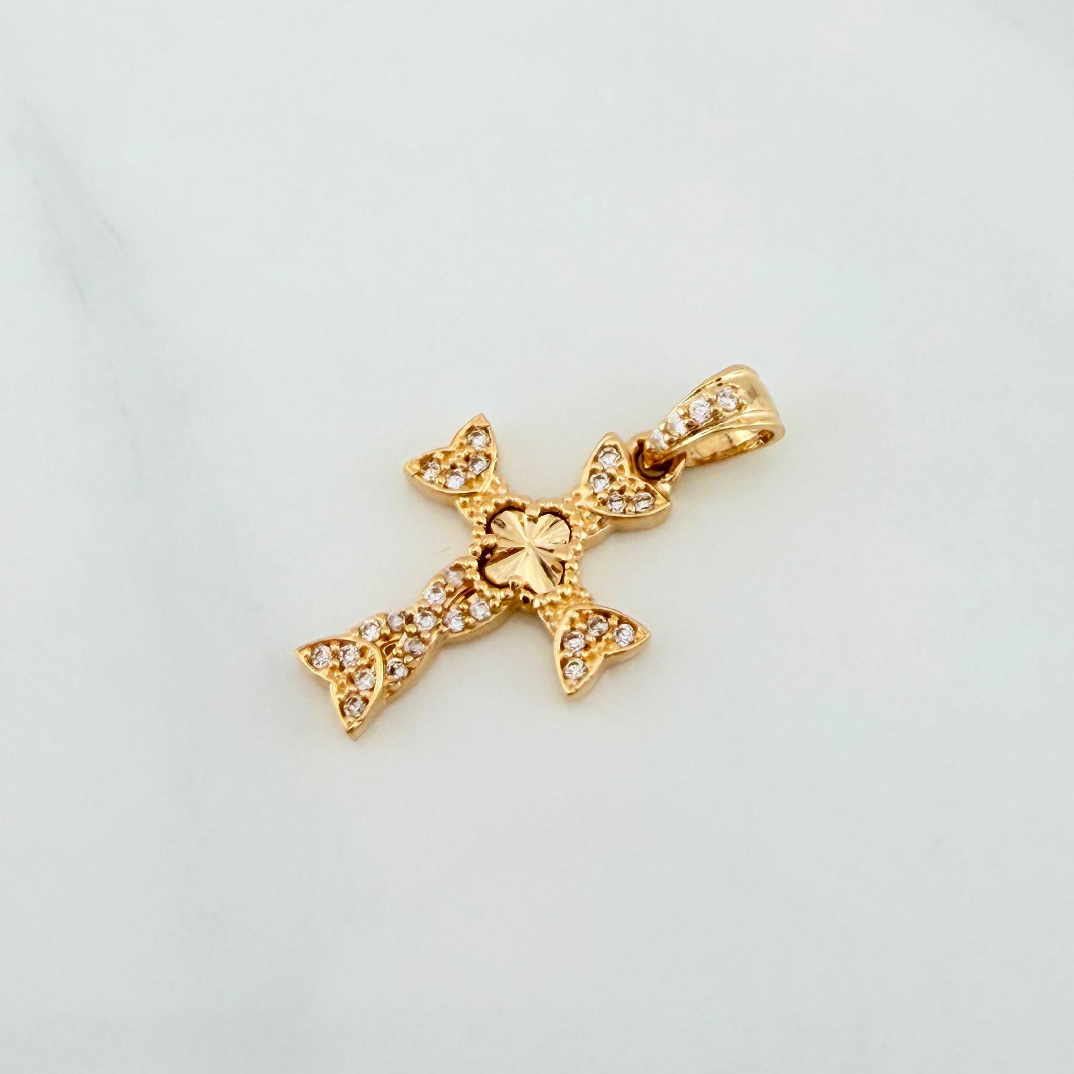 Dije Cruz Trebol 1.6 g / 1 in Oro Amarillo 18K